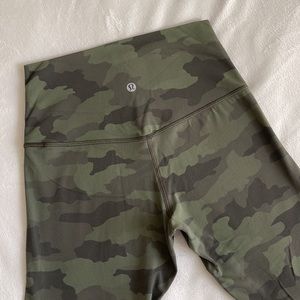 Green Camo Align Leggings Size 4